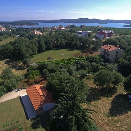 Holiday Home Kipo I Lunja Medulin Dış mekan fotoğraf