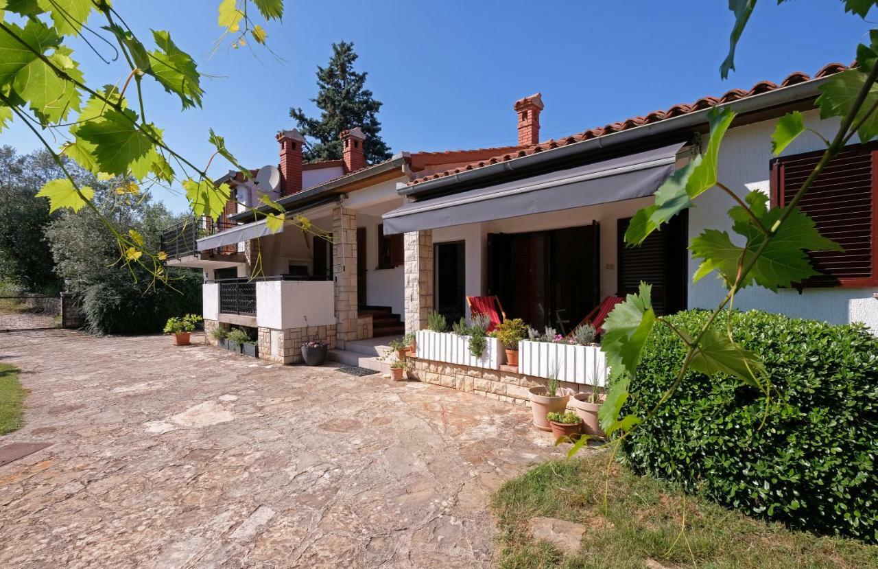 Holiday Home Kipo I Lunja Medulin Dış mekan fotoğraf